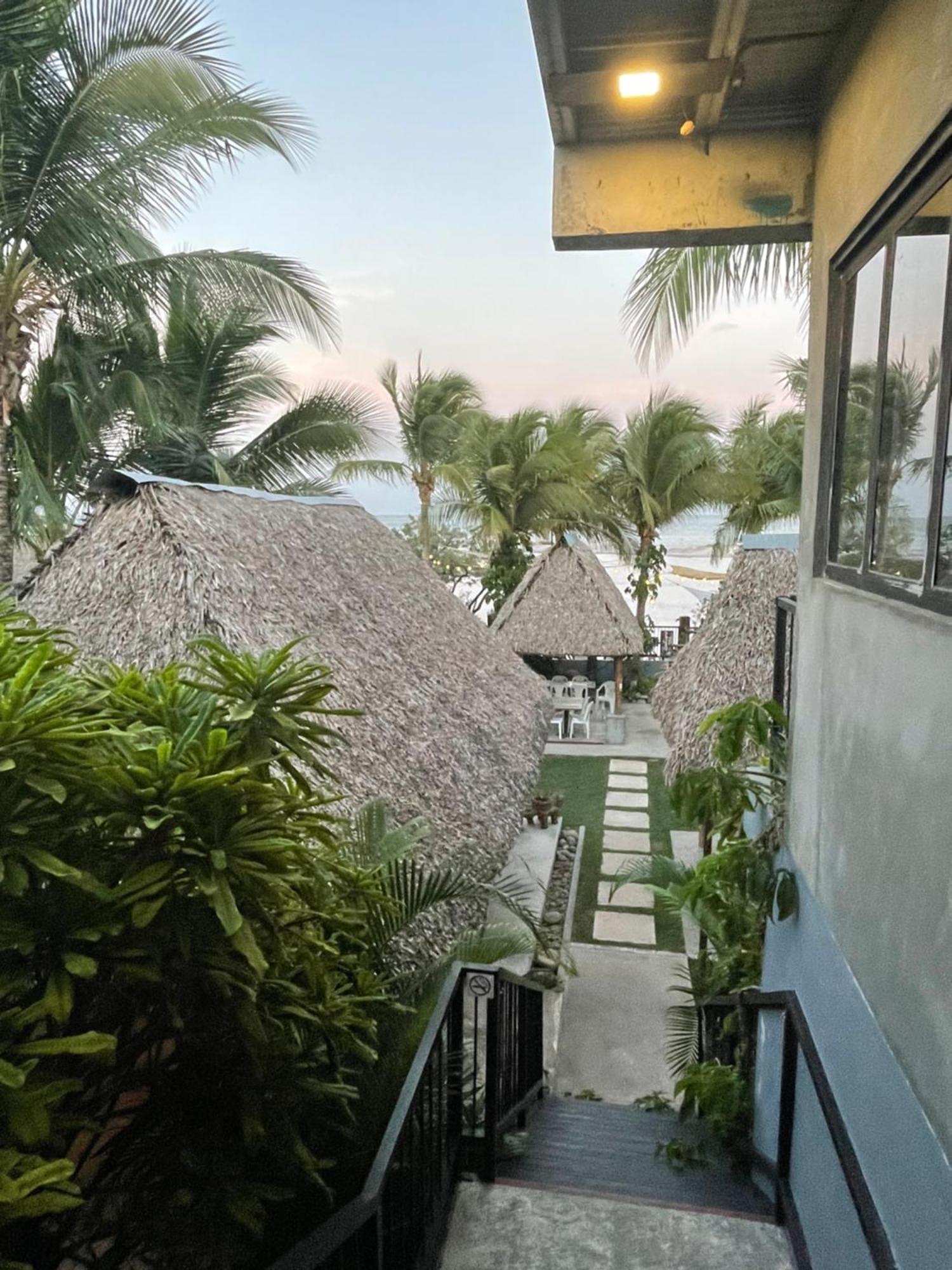 San Carlos Surf Resort & Eco Lodge Exterior photo